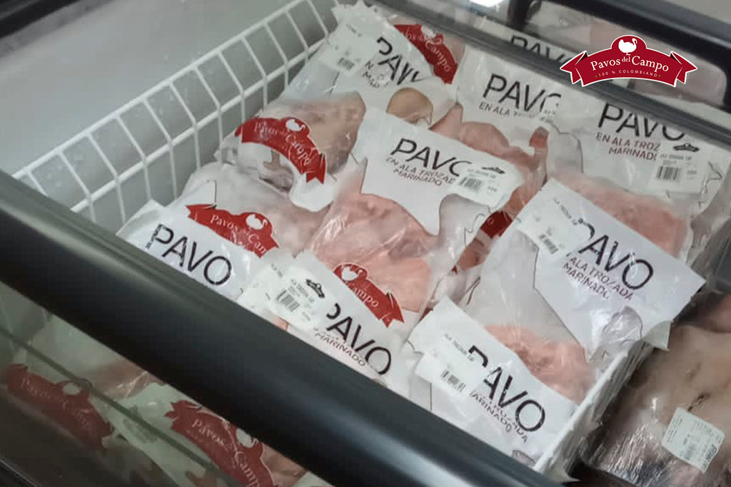Descubre la conveniencia y calidad de los productos congelados de pavo de Pavos del Campo.