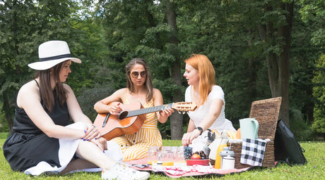 Picnic en Semana de Descanso con Pavos del Campo